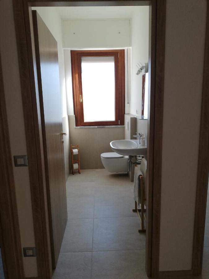 La Rosa Rossa Apartment Cambiasca Екстериор снимка
